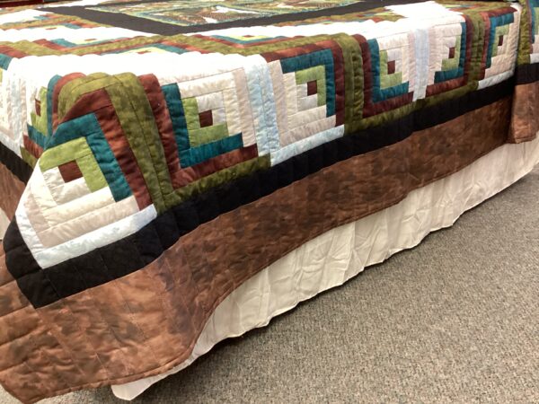 Majestic Eagles Log Cabin Hand Quilted King Size - Image 4