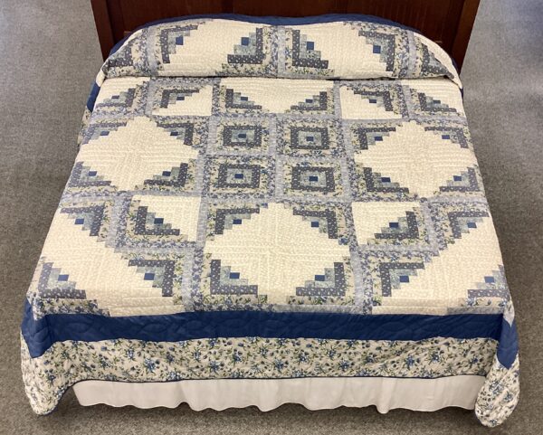 Log Cabin Star Hand Quilted King Size Quilt in Shades of Blue & White.