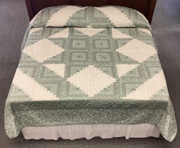 Log Cabin Star Hand Quilted King Size