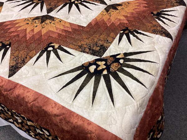 Star of Beauty King Size Hand-Stitched Quilt - Image 4