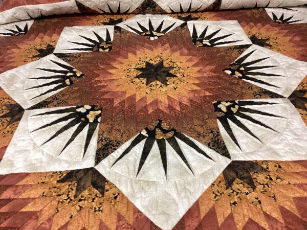 Star of Beauty King Size Hand-Stitched Quilt - Image 2