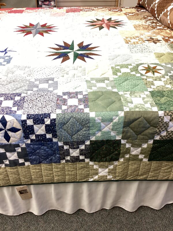 Susquehanna Compass King Size Hand-Stitched Quilt - Image 10