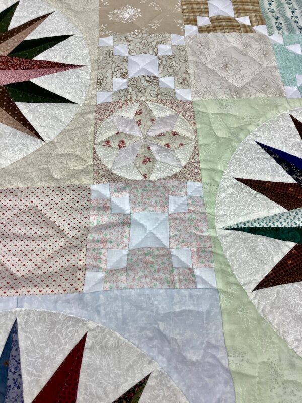 Susquehanna Compass King Size Hand-Stitched Quilt - Image 2