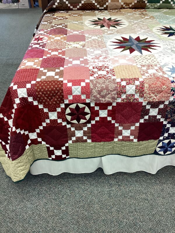 Susquehanna Compass King Size Hand-Stitched Quilt - Image 6